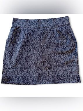 Columbia navy blue floral print outdoor skirt skort lined shorts and pockets